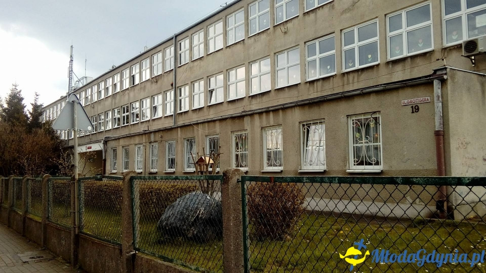 VIII Międzyszkolny Konkurs Piosenki Religijnej 