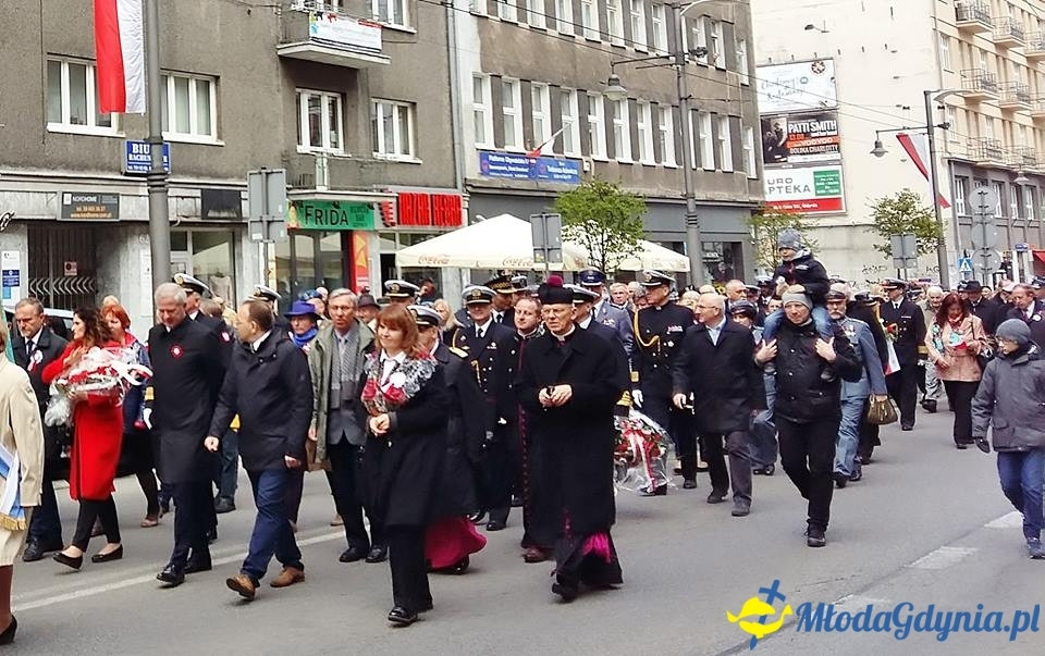 Msza za Ojczyznę i pochód w rocznicę uchwalenia Konstytucji 3 Maja 2017