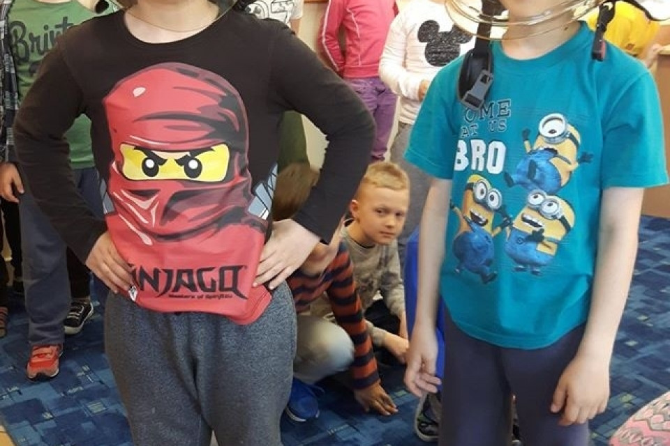 Jak Wojtek został strażakiem - czytamy w SP 28