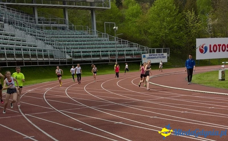 G 16 - Drużynowe Mistrzostwa Gdyni Szkół Gimnazjalnych w Lekkiej Atletyce