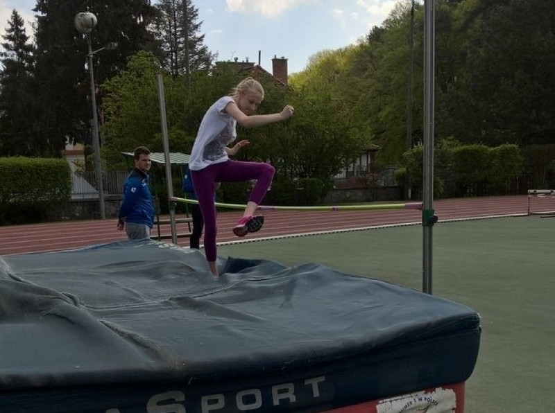 G 16 - Drużynowe Mistrzostwa Gdyni Szkół Gimnazjalnych w Lekkiej Atletyce