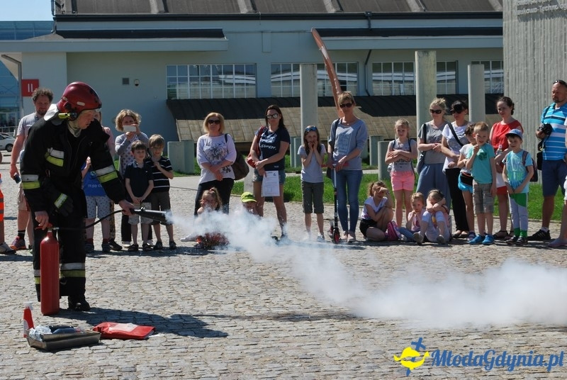 Akademia Experymentu - Jak Pan Kulka został strażakiem 20.05.2017