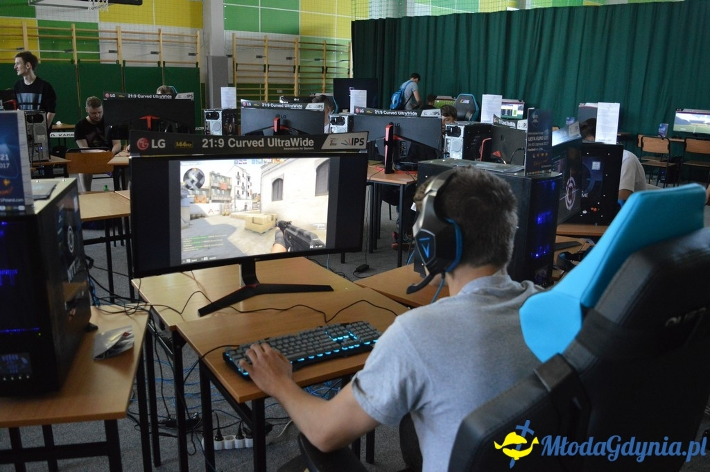 Zawody w e-sporcie po raz pierwszy w Gdyni