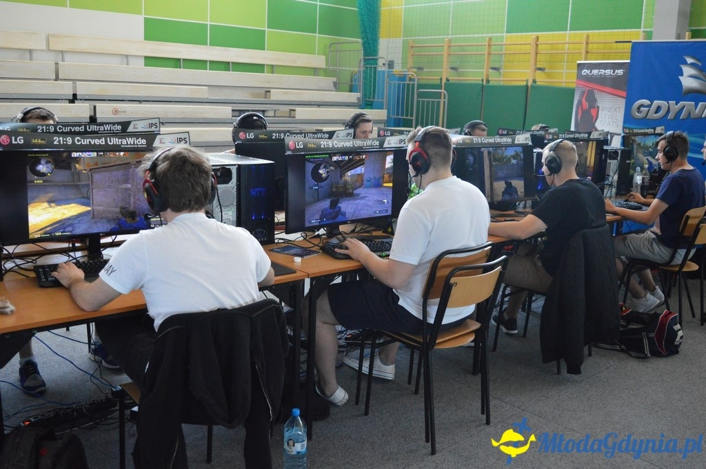 Zawody w e-sporcie po raz pierwszy w Gdyni