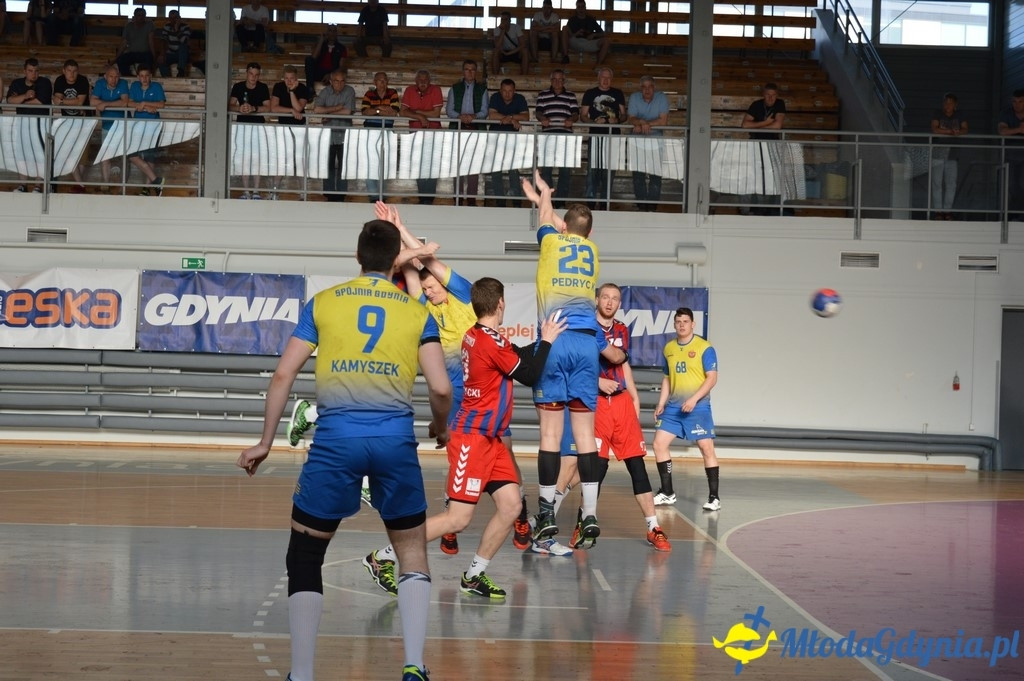 Spójnia Gdynia vs GKS Żukowo