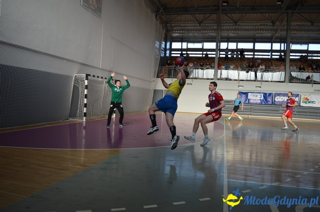 Spójnia Gdynia vs GKS Żukowo