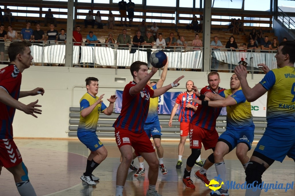 Spójnia Gdynia vs GKS Żukowo