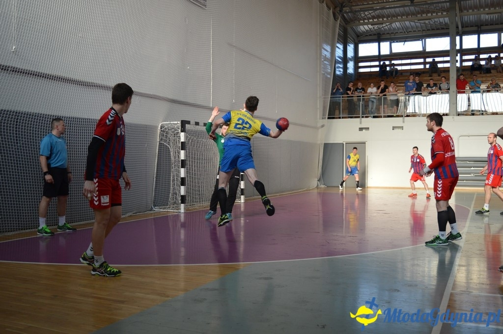 Spójnia Gdynia vs GKS Żukowo