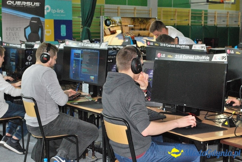 e-sport w VI LO 21.05.2017