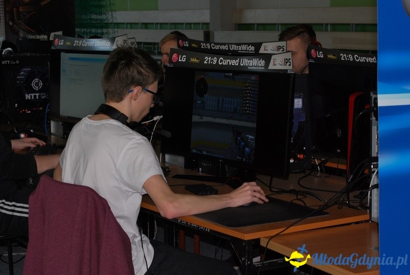 e-sport w VI LO 21.05.2017