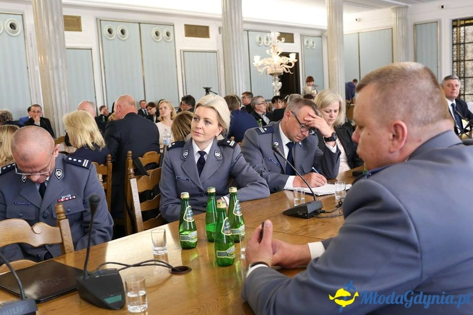 Ku trzeźwości Narodu. Odpowiedzialność rodziny, Kościoła, państwa i samorządu - konferencja w Sejmie