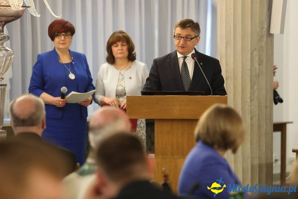 Ku trzeźwości Narodu. Odpowiedzialność rodziny, Kościoła, państwa i samorządu - konferencja w Sejmie