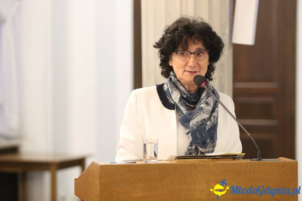 Ku trzeźwości Narodu. Odpowiedzialność rodziny, Kościoła, państwa i samorządu - konferencja w Sejmie