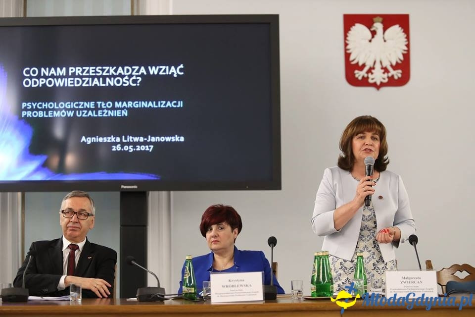 Ku trzeźwości Narodu. Odpowiedzialność rodziny, Kościoła, państwa i samorządu - konferencja w Sejmie
