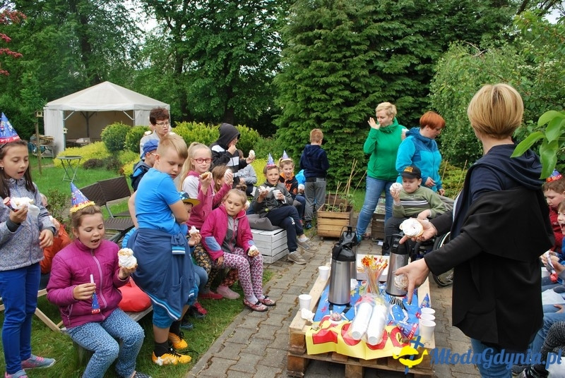 SP 10 - otwarcie ogrodu letniego i źródełka