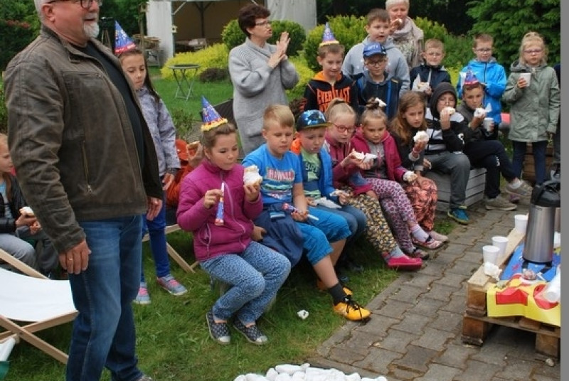 SP 10 - otwarcie ogrodu letniego i źródełka