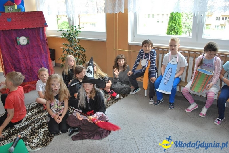 SP 40 - przedstawienie o zdrowiu klasy II g - 02.06.2017