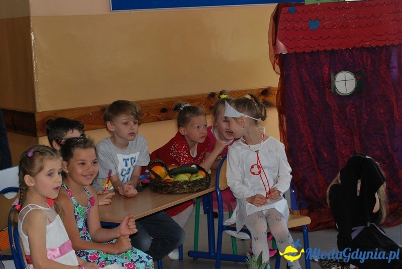 SP 40 - przedstawienie o zdrowiu klasy II g - 02.06.2017