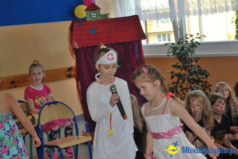 SP 40 - przedstawienie o zdrowiu klasy II g - 02.06.2017