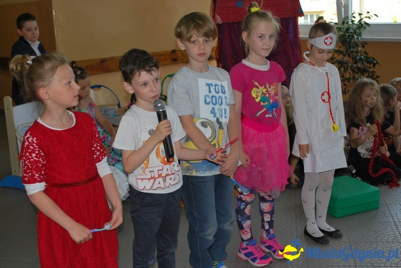 SP 40 - przedstawienie o zdrowiu klasy II g - 02.06.2017