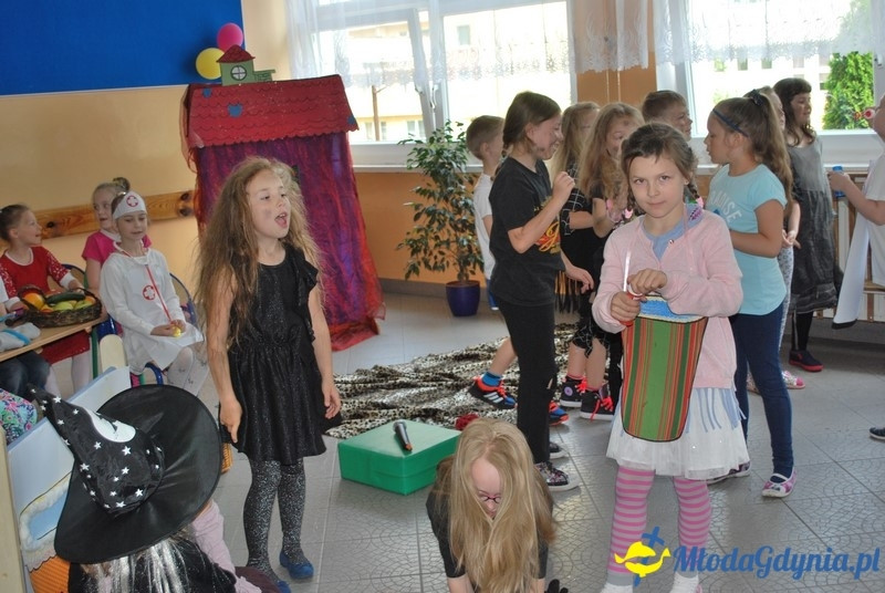 SP 40 - przedstawienie o zdrowiu klasy II g - 02.06.2017