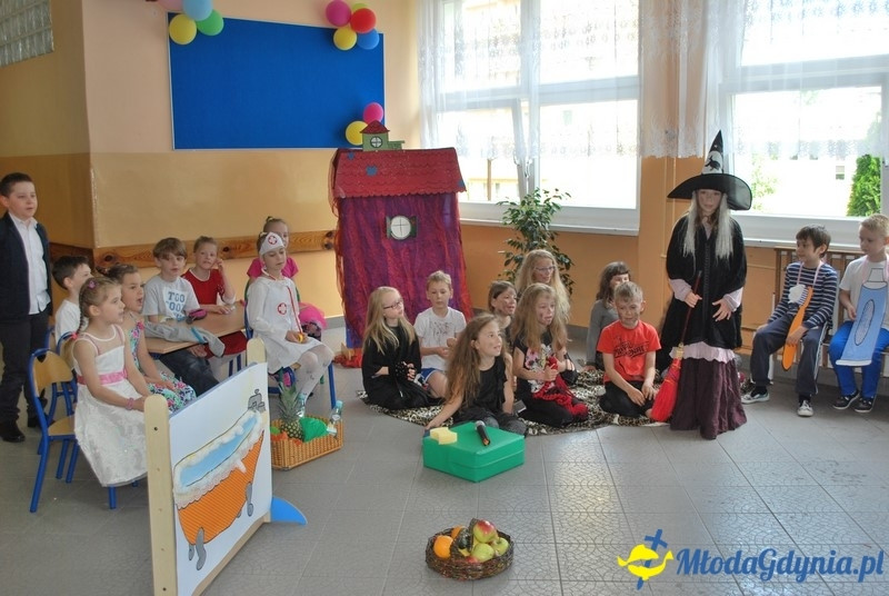 SP 40 - przedstawienie o zdrowiu klasy II g - 02.06.2017