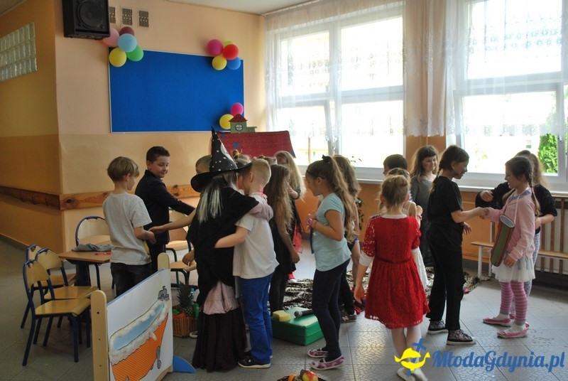SP 40 - przedstawienie o zdrowiu klasy II g - 02.06.2017