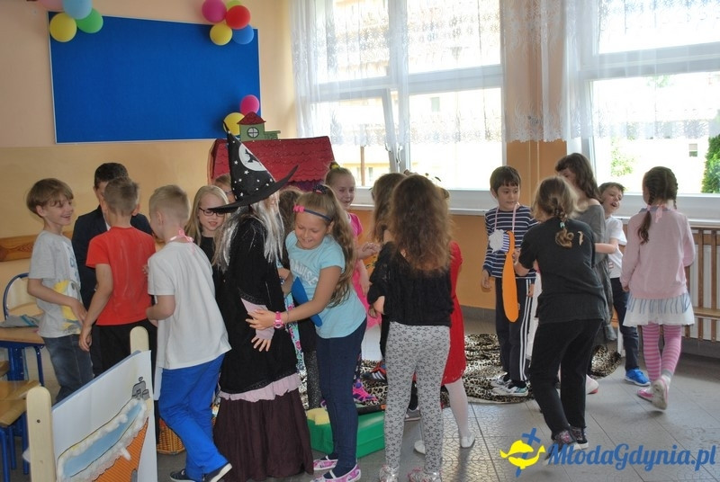 SP 40 - przedstawienie o zdrowiu klasy II g - 02.06.2017