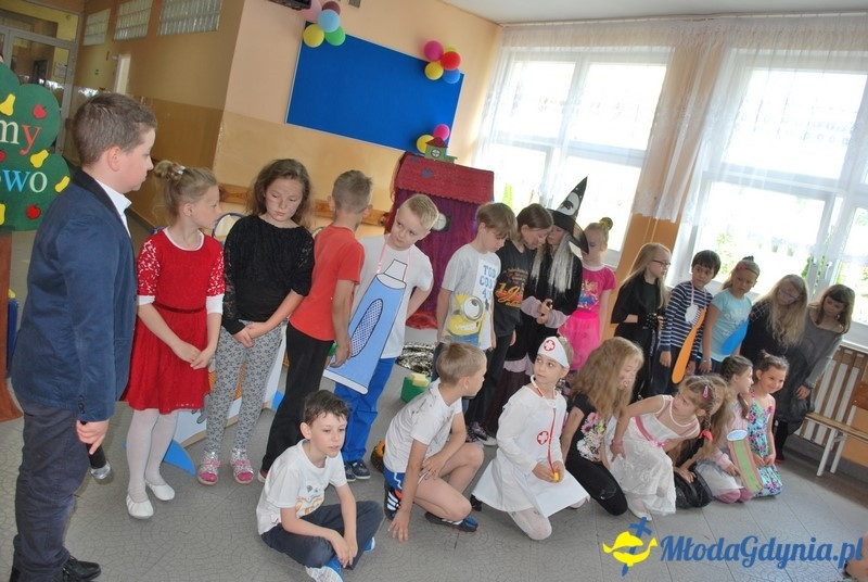SP 40 - przedstawienie o zdrowiu klasy II g - 02.06.2017