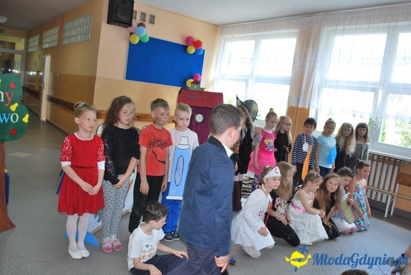 SP 40 - przedstawienie o zdrowiu klasy II g - 02.06.2017