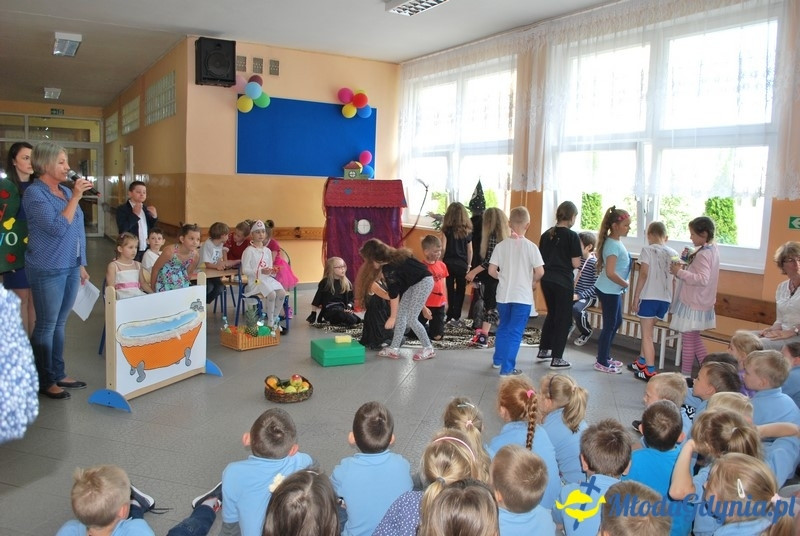 SP 40 - przedstawienie o zdrowiu klasy II g - 02.06.2017