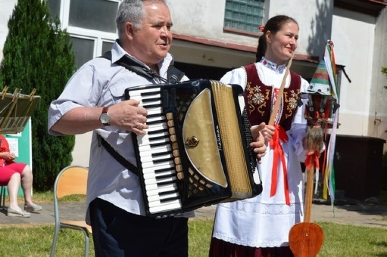 Szkoła Podstawowa nr 11 - Festyn rodzinno - sportowy