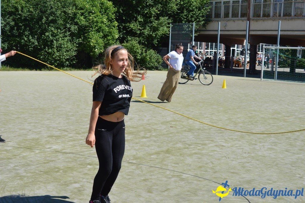 Szkoła Podstawowa nr 21 - Festyn rodzinno-sportowy