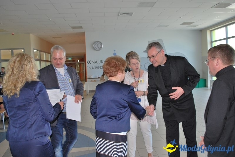 III Wojewódzka Olimpiada Wiedzy o Świętym Jania Pawle II - Gimnazjum w Kosakowie 12.06.2017