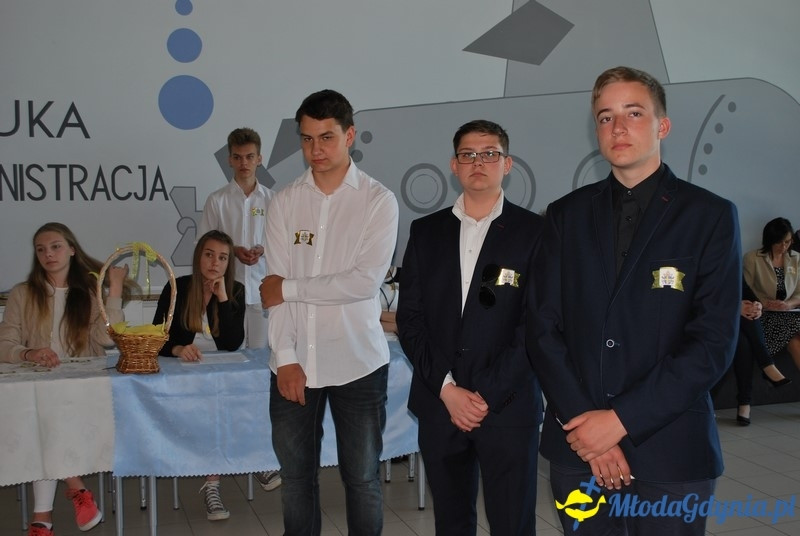 III Wojewódzka Olimpiada Wiedzy o Świętym Jania Pawle II - Gimnazjum w Kosakowie 12.06.2017