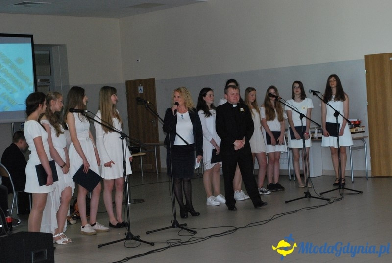 III Wojewódzka Olimpiada Wiedzy o Świętym Jania Pawle II - Gimnazjum w Kosakowie 12.06.2017