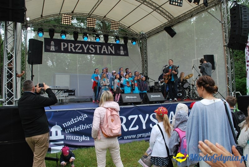 I Festiwal Muzyczny PRZYSTAŃ NA CHWILĘ 2017
