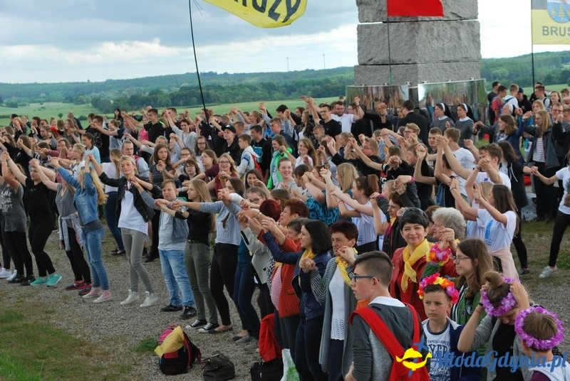 Przystań na chwilę - procesja - Góra Św. Jana Pawła II do Bazyliki