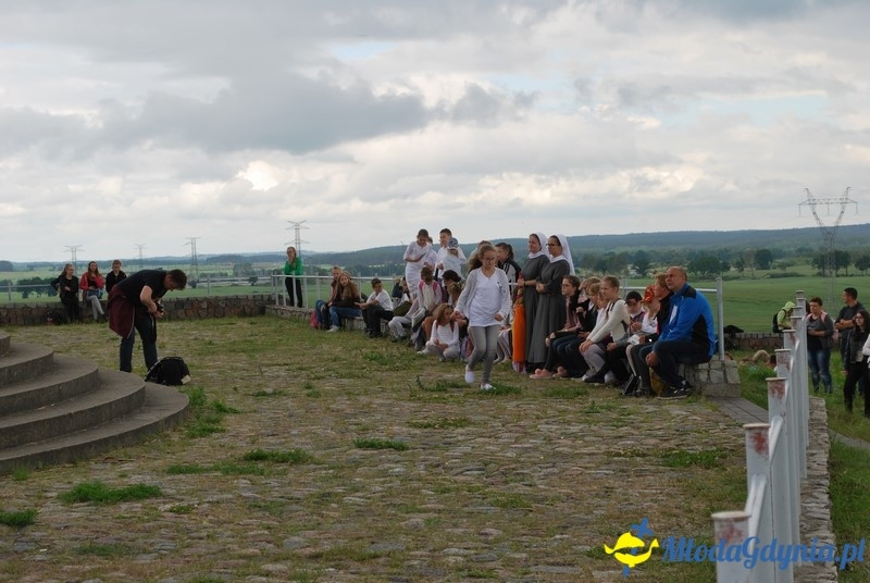 Przystań na chwilę - procesja - Góra Św. Jana Pawła II do Bazyliki