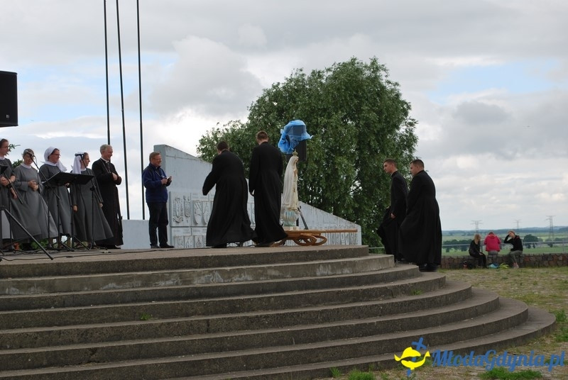 Przystań na chwilę - procesja - Góra Św. Jana Pawła II do Bazyliki