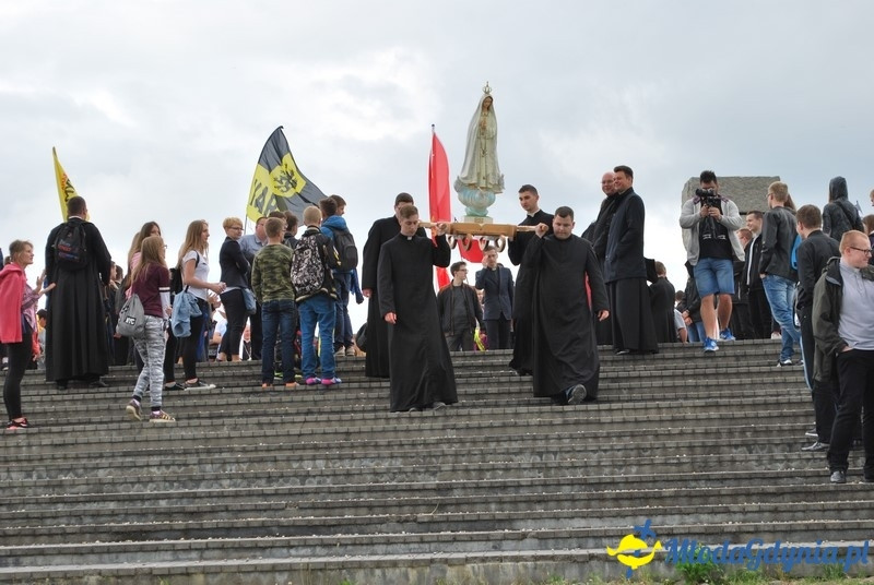 Przystań na chwilę - procesja - Góra Św. Jana Pawła II do Bazyliki