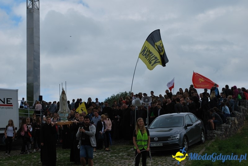Przystań na chwilę - procesja - Góra Św. Jana Pawła II do Bazyliki