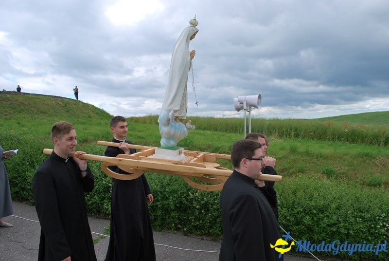 Przystań na chwilę - procesja - Góra Św. Jana Pawła II do Bazyliki