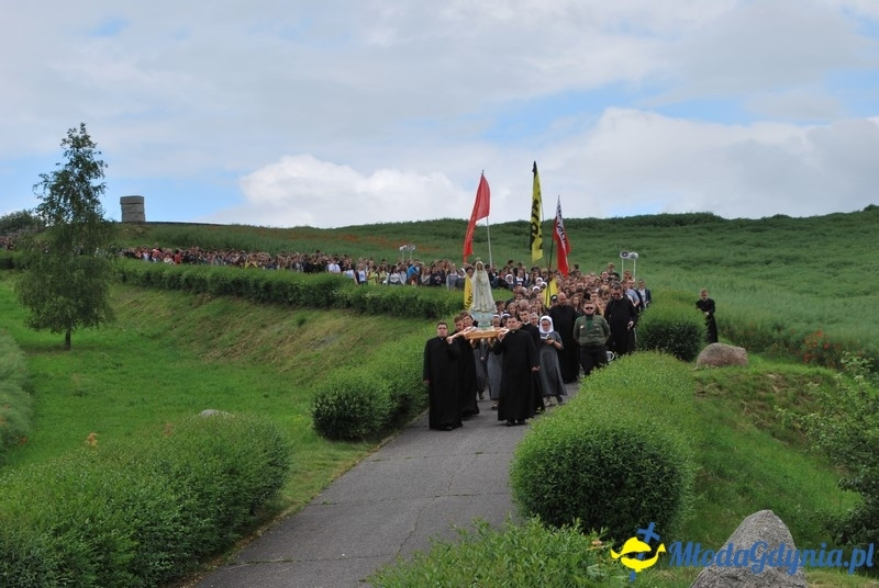 Przystań na chwilę - procesja - Góra Św. Jana Pawła II do Bazyliki