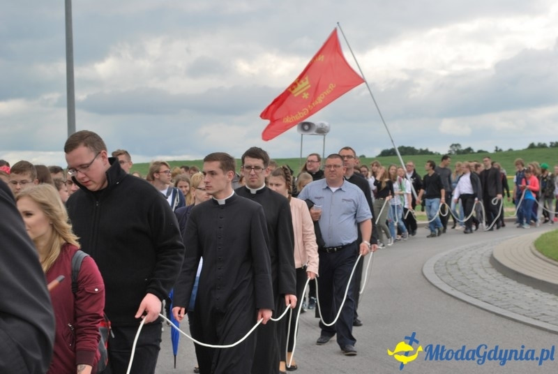 Przystań na chwilę - procesja - Góra Św. Jana Pawła II do Bazyliki