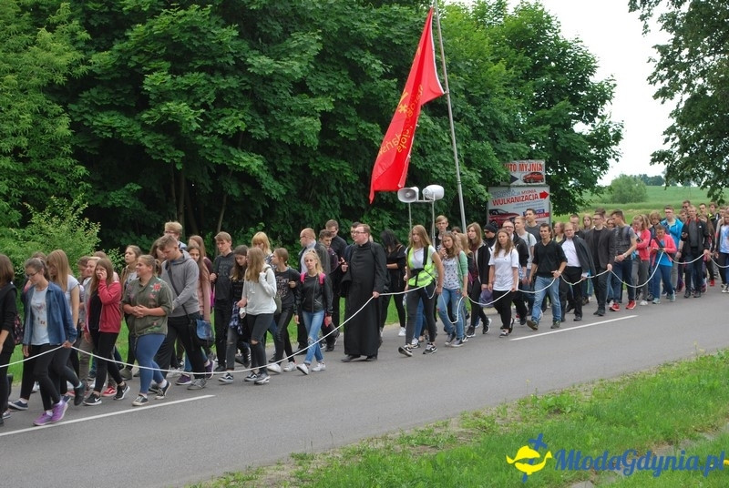 Przystań na chwilę - procesja - Góra Św. Jana Pawła II do Bazyliki