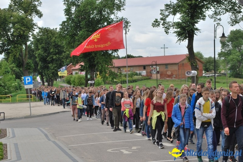 Przystań na chwilę - procesja - Góra Św. Jana Pawła II do Bazyliki