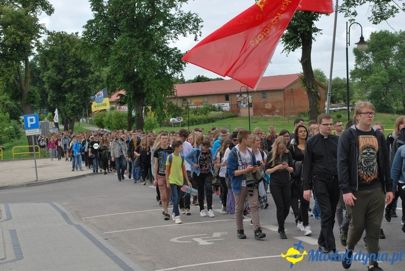 Przystań na chwilę - procesja - Góra Św. Jana Pawła II do Bazyliki
