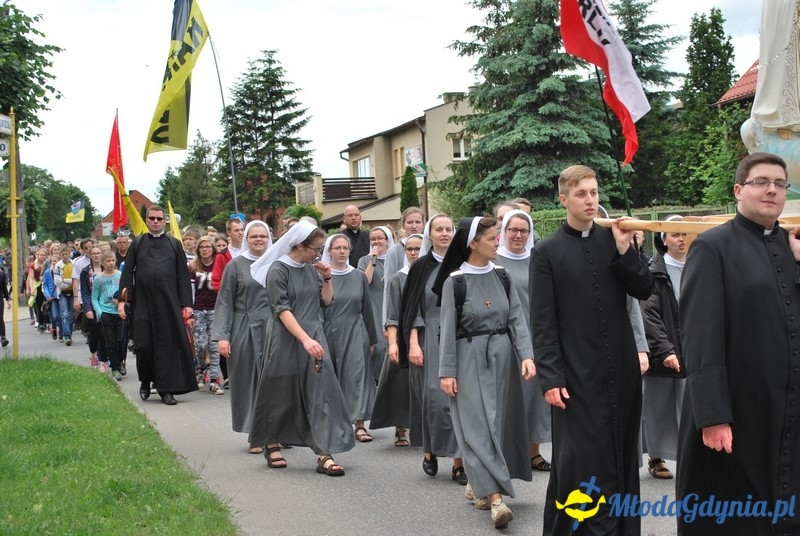 Przystań na chwilę - procesja - Góra Św. Jana Pawła II do Bazyliki