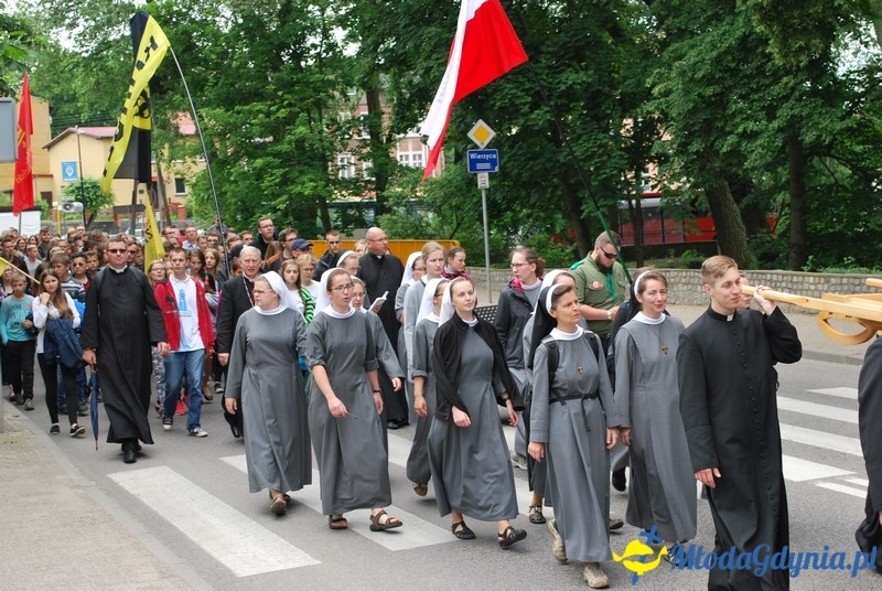 Przystań na chwilę - procesja - Góra Św. Jana Pawła II do Bazyliki